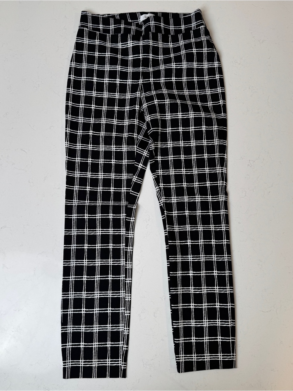 Reitmans Black Leggings with White Windowpane Plaid